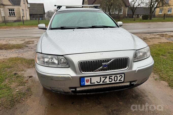 Volvo V70 2 generation [restyling] wagon 5-doors