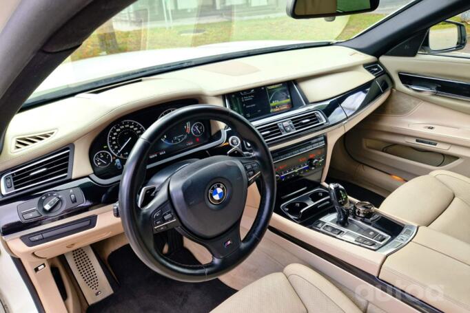 BMW 7 Series F01/F02 [restyling] Sedan