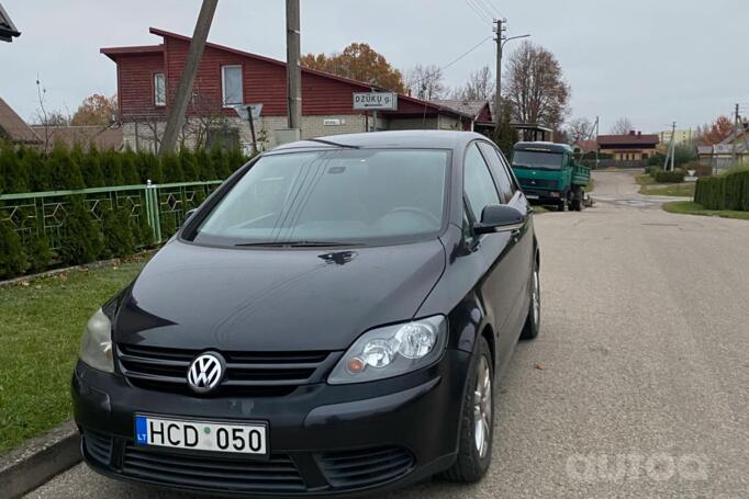 Volkswagen Golf Plus 1 generation