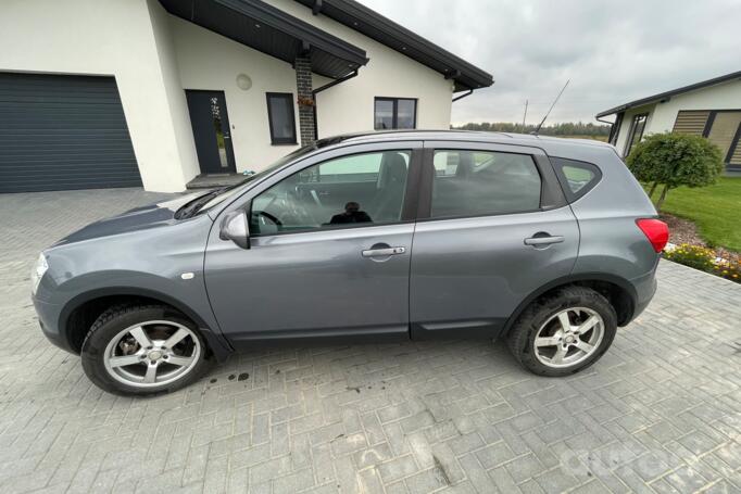 Nissan Qashqai 1 generation Crossover 5-doors