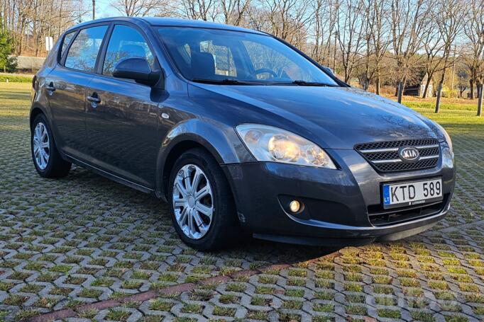 Kia Cee'd 1 generation Hatchback 5-doors