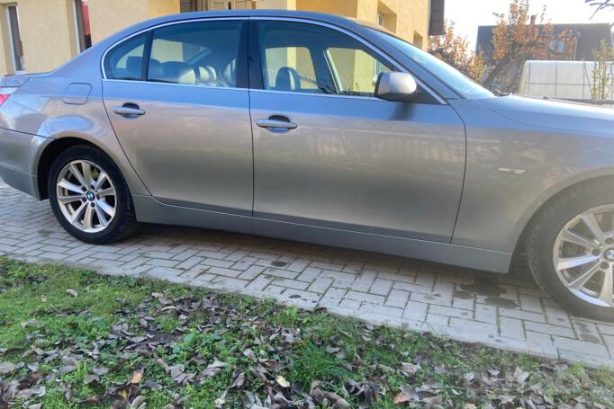 BMW 5 Series E60/E61 Sedan