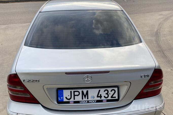 Mercedes-Benz C-Class W203/S203/CL203 Sedan 4-doors