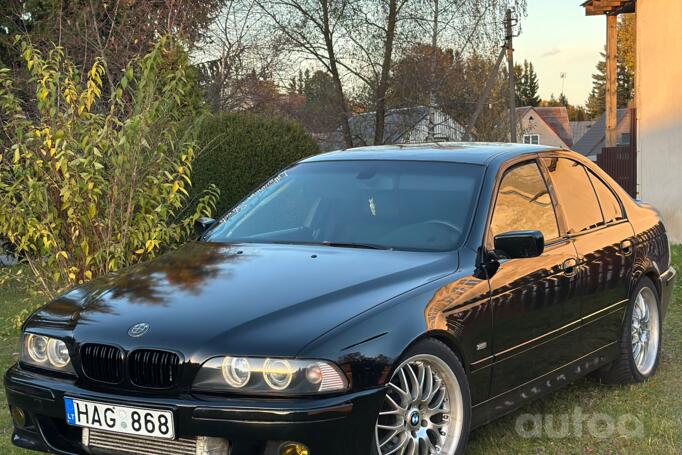 BMW 5 Series E39 Sedan 4-doors