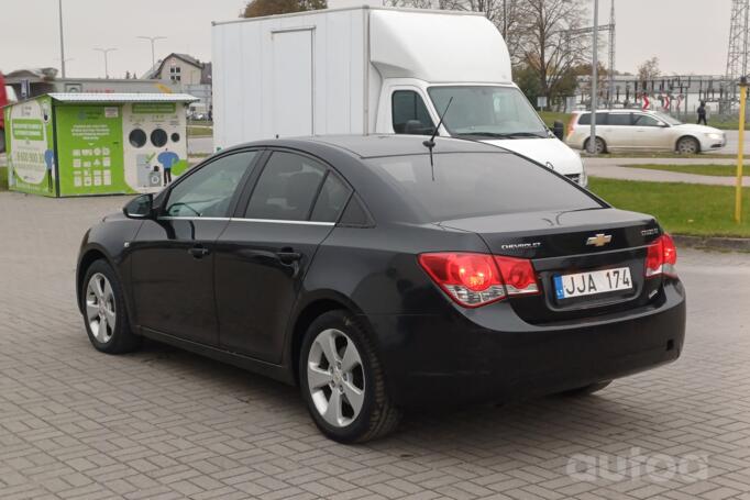 Chevrolet Cruze J300 Sedan