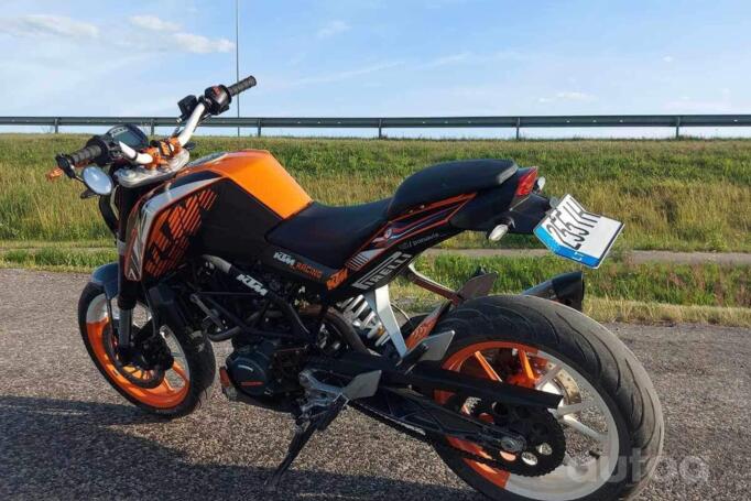 KTM Duke