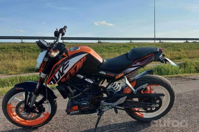 KTM Duke