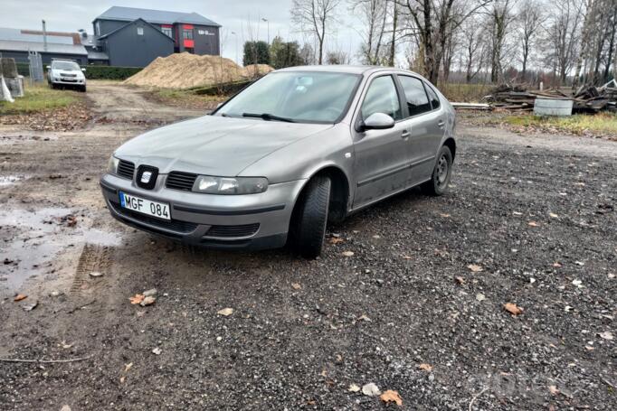 SEAT Leon 2 generation Hatchback 5-doors