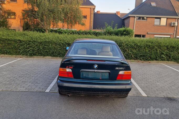 BMW 3 Series E36 Sedan