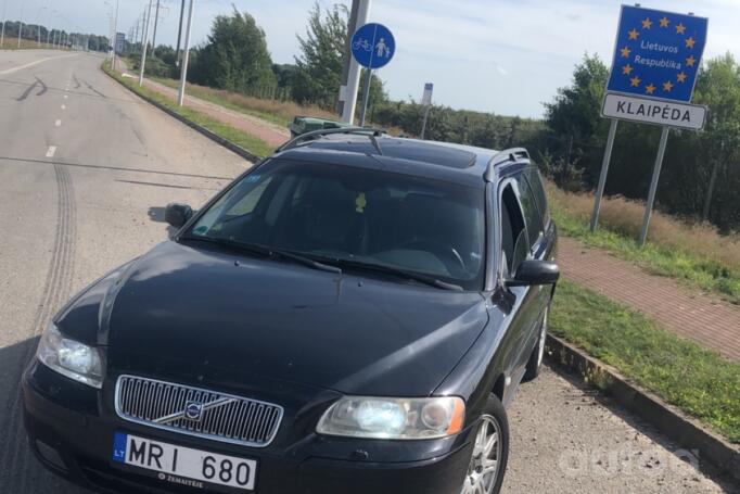 Volvo V70 2 generation [restyling] wagon 5-doors