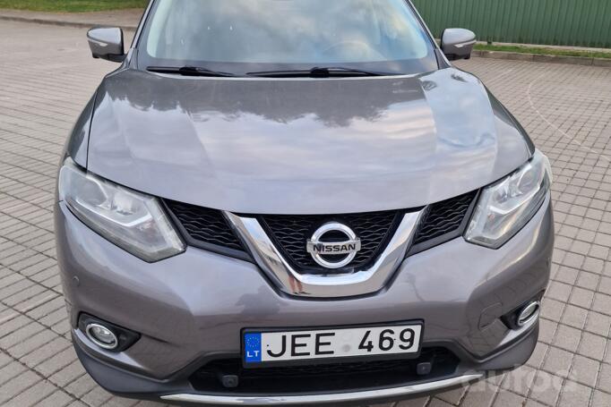 Nissan X-Trail T32 Crossover