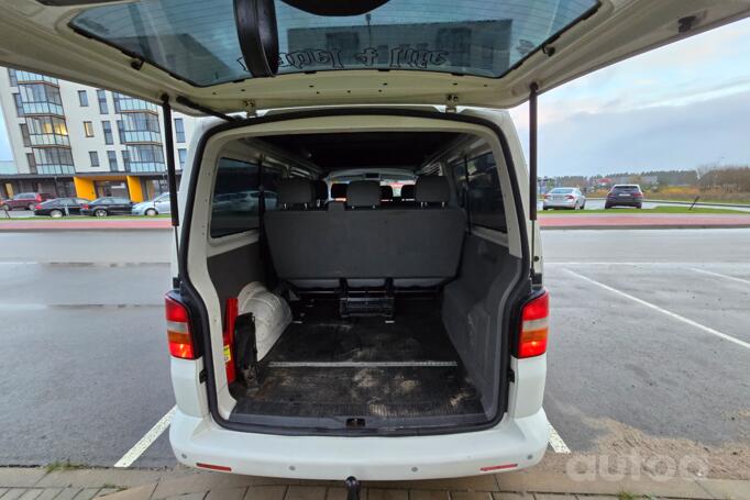 Volkswagen Transporter T5 Minivan 4-doors