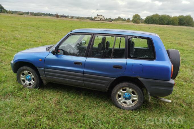 Toyota RAV4 1 generation Crossover 5-doors