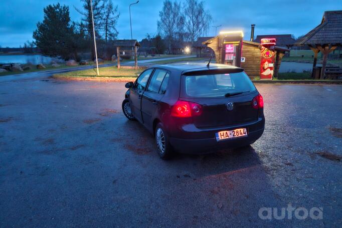 Volkswagen Golf 5 generation Hatchback 5-doors