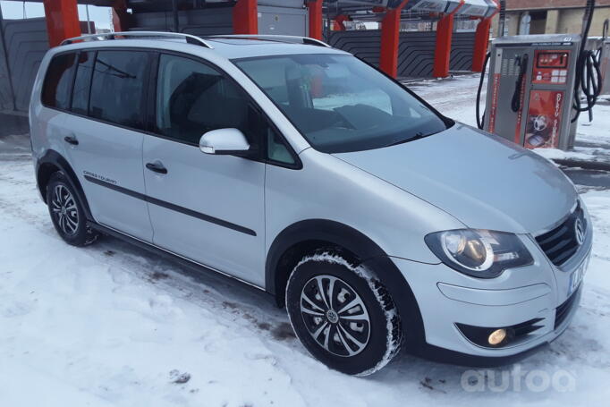 Volkswagen Touran 1 generation [restyling] Cross minivan 5-doors