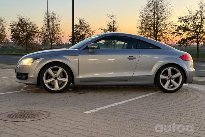 Audi TT 8J Coupe