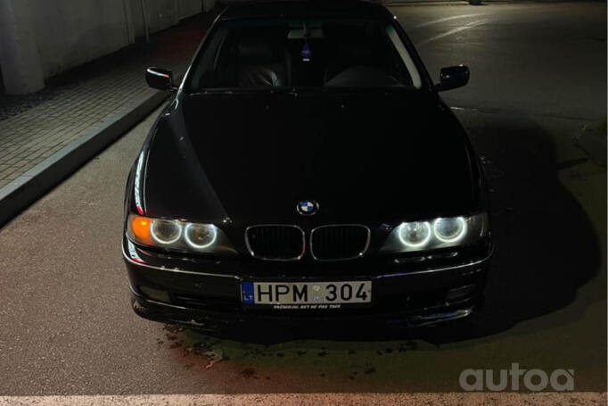 BMW 5 Series E39 [restyling] Sedan