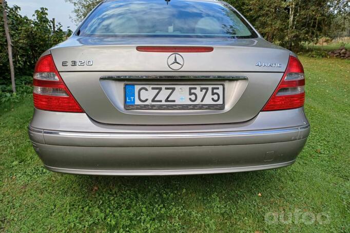 Mercedes-Benz E-Class W211 Sedan