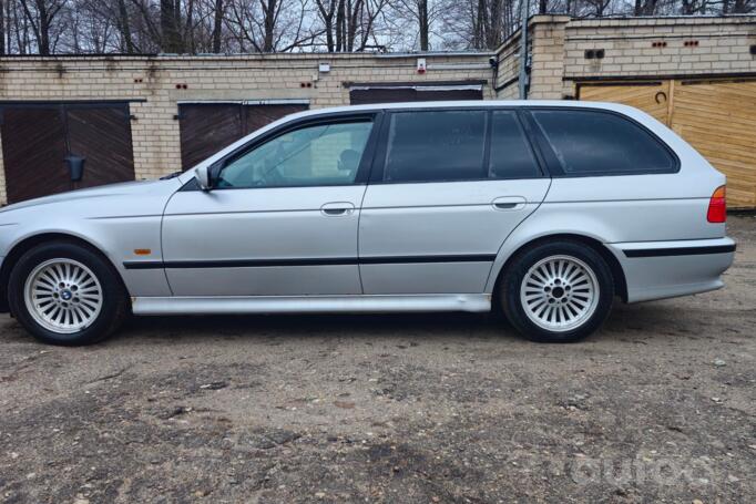 BMW 5 Series E39 Touring wagon