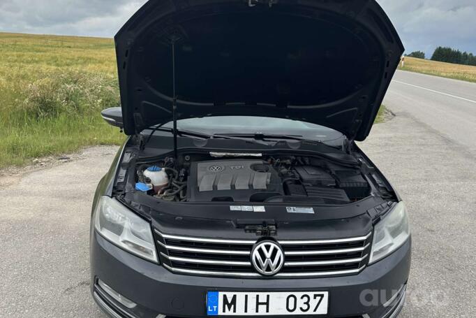 Volkswagen Passat B7 Variant wagon 5-doors