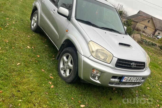 Toyota RAV4 2 generation [restyling] Crossover 5-doors