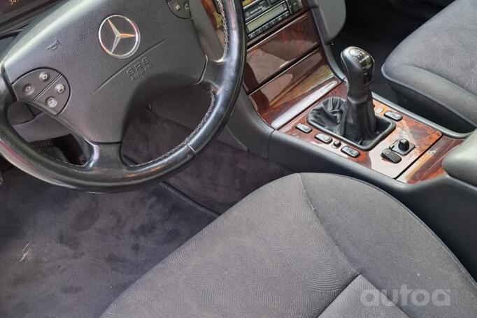 Mercedes-Benz E-Class W210 [restyling]