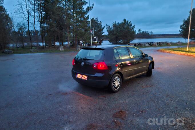 Volkswagen Golf 5 generation Hatchback 5-doors