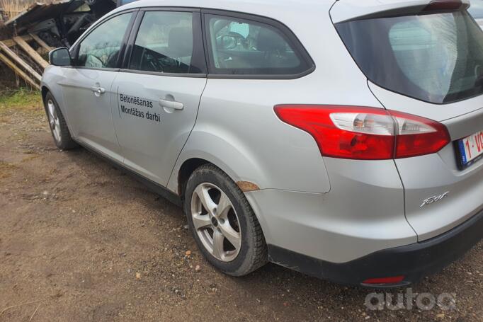 Ford Focus 3 generation wagon 5-doors