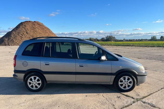 Opel Zafira A [restyling] Minivan 5-doors