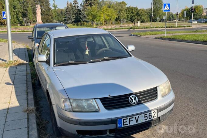 Volkswagen Passat B5 Sedan 4-doors