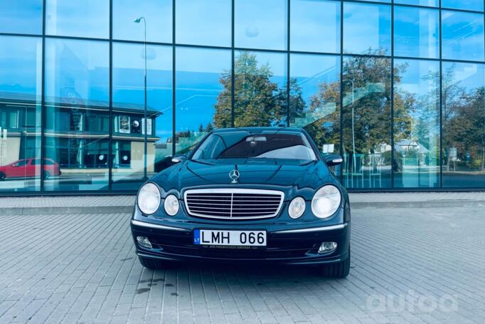 Mercedes-Benz E-Class W211 Sedan