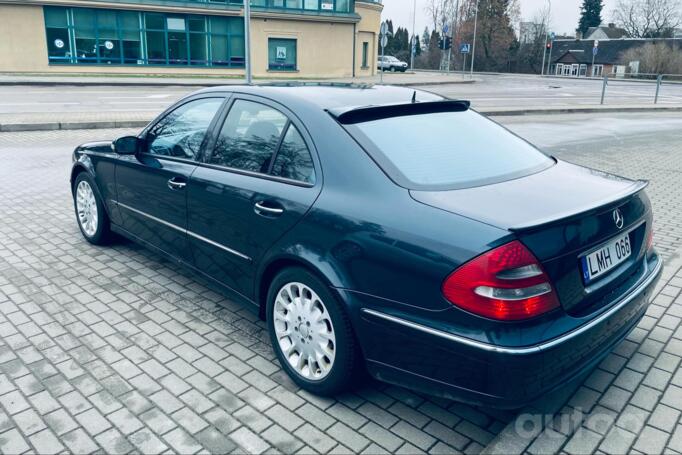 Mercedes-Benz E-Class W211 Sedan