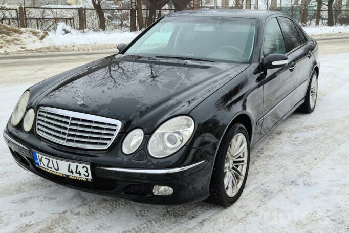 Mercedes-Benz E-Class W211 Sedan