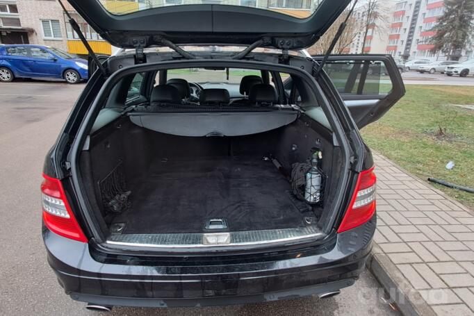 Mercedes-Benz C-Class W204/S204 wagon 5-doors