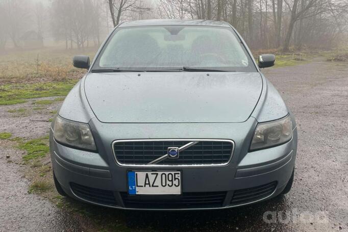 Volvo S40 2 generation Sedan