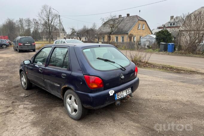 Ford Fiesta 4 generation Hatchback 5-doors