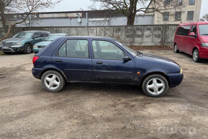 Ford Fiesta 4 generation Hatchback 5-doors