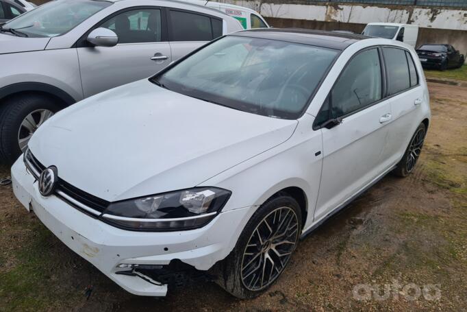 Volkswagen Golf 7 generation [restyling] Hatchback 5-doors