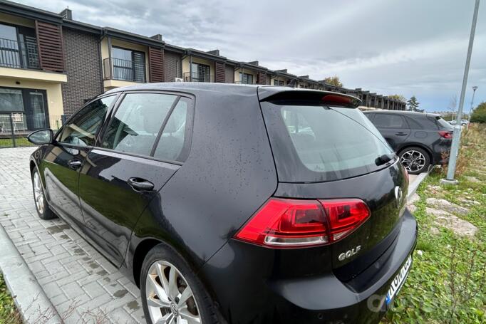 Volkswagen Golf 7 generation Hatchback 5-doors