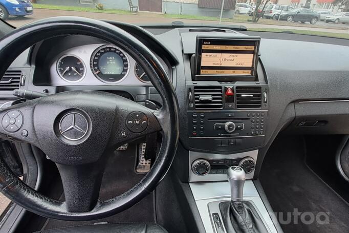 Mercedes-Benz C-Class W204/S204 wagon 5-doors