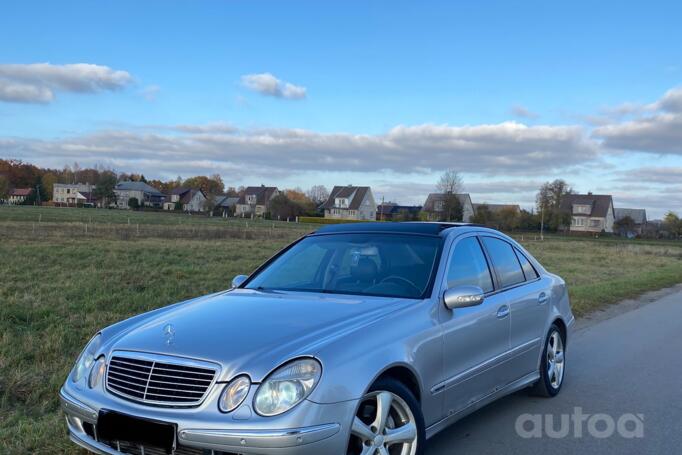 Mercedes-Benz E-Class W211 Sedan