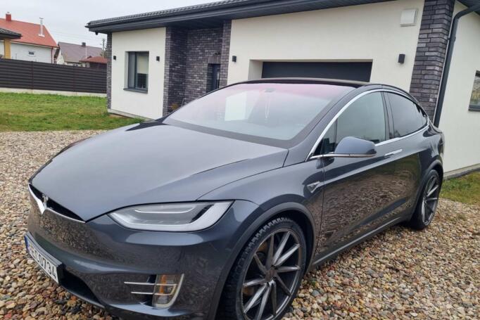 Tesla Model X 1 generation Crossover