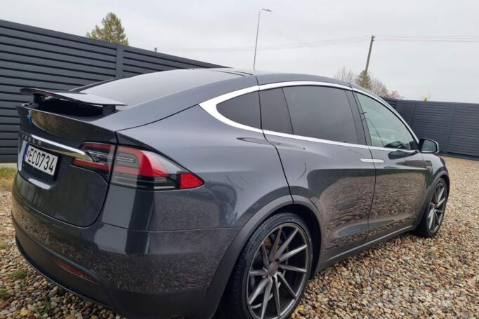 Tesla Model X 1 generation Crossover