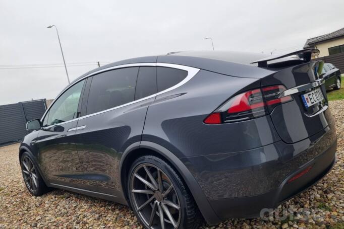 Tesla Model X 1 generation Crossover