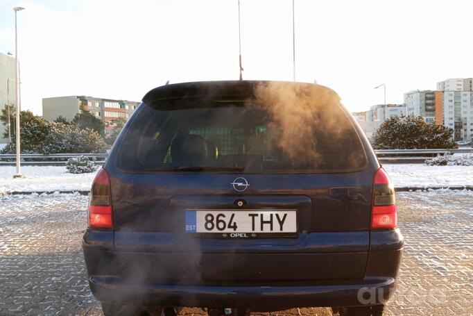 Opel Vectra B I500 wagon 5-doors