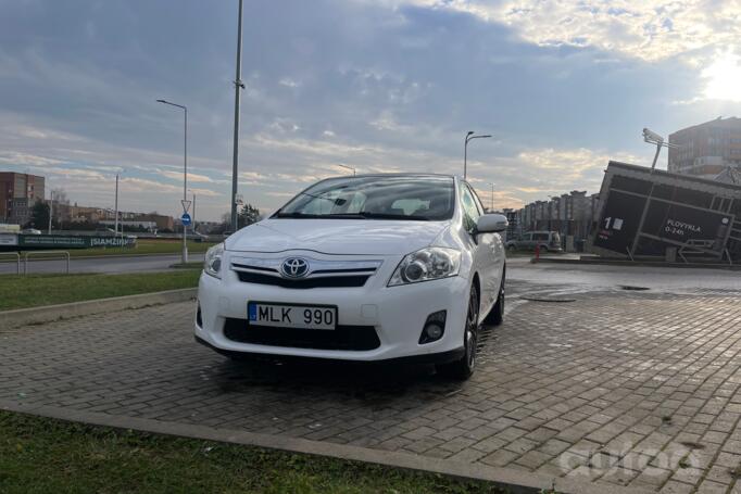 Toyota Auris 1 generation [restyling] Hybrid hatchback 5-doors