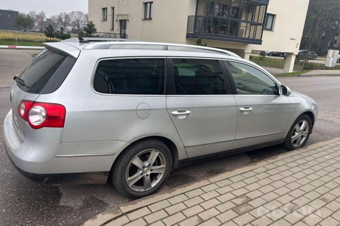 Volkswagen Passat B6 wagon 5-doors