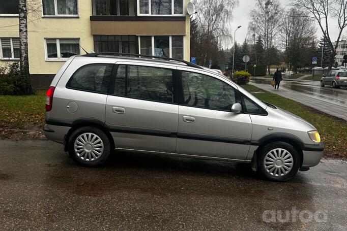 Opel Zafira A [restyling] Minivan 5-doors