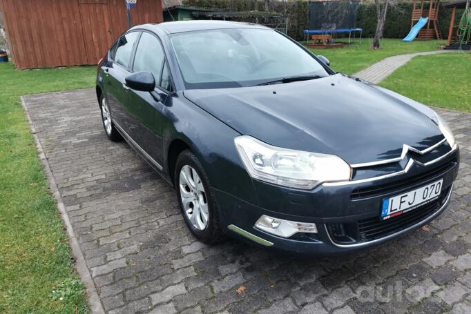 Citroen C5 2 generation Sedan