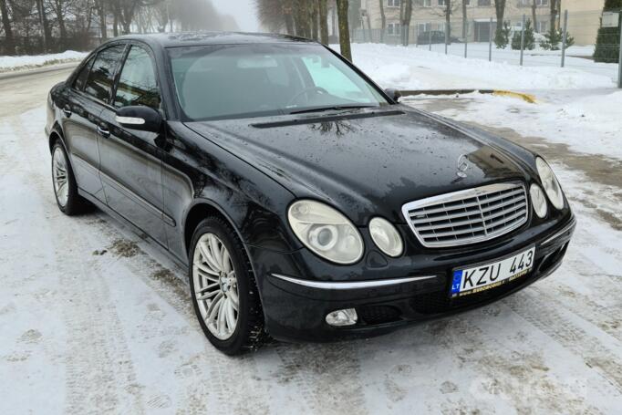 Mercedes-Benz E-Class W211 Sedan